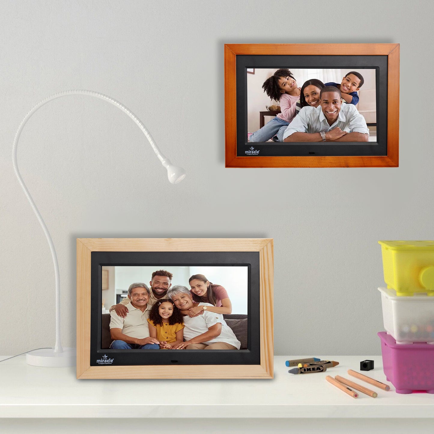 Miracle Digital 10" inch IPS Wooden Light Digital Photo Frame Hi-Def Screen Built-in 8GB Memory 2GB RAM