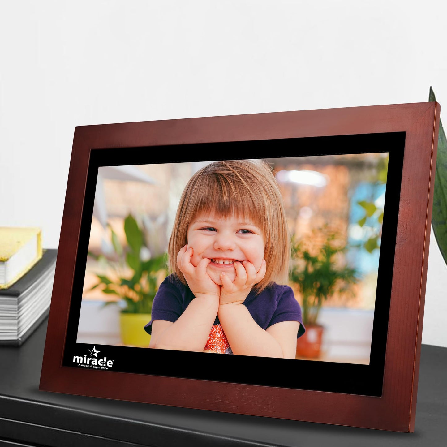 Miracle Digital 17" Wooden Dark HDMI Photo Frame, Mirror Glass Finish, 8GB memory, 2GB RAM, USB/SD support, remote, photo slideshow, video & audio.